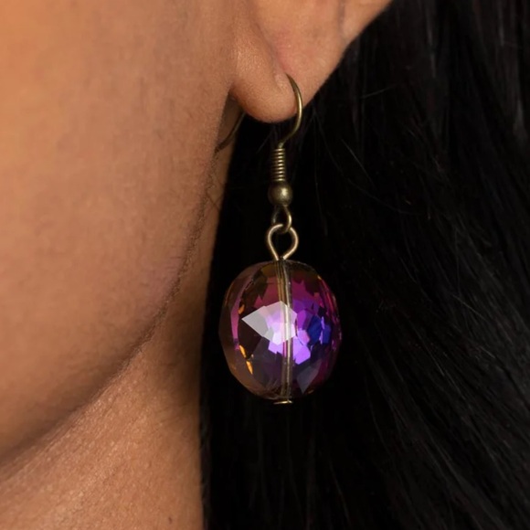 ⚫️💎⚫️ “CELESTIALLY CELTIC” BRASS NECKLACE WITH FREE EARRINGS ~ PAPARAZZI❗️⚫️💎⚫️ - Picture 3 of 4